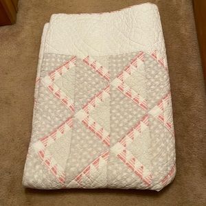 Eddie Bauer Blue grey, white and red quilt